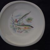 8 assiettes à poisson en porcelaine de Sologne  23 X 23 cm