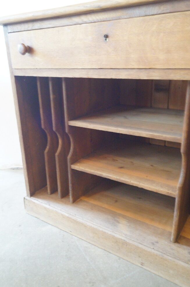 Notary furniture 1900