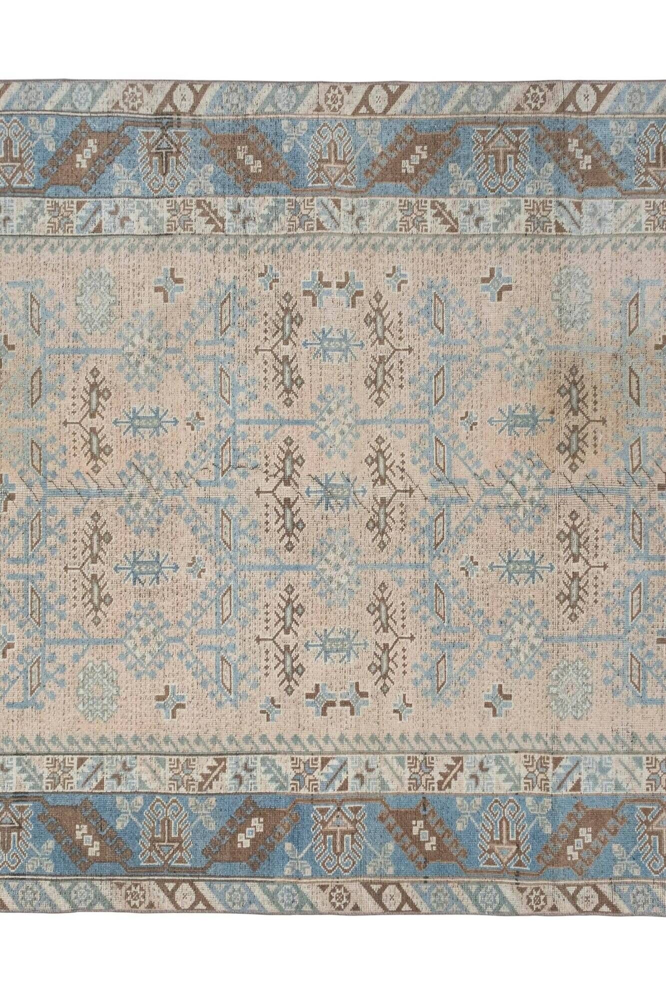 Vintage Turkish handmade rug 190x281 cm