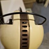 Articulated desk lamp