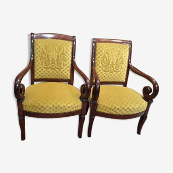 Pair of lacrosse XIX mahogany chairs