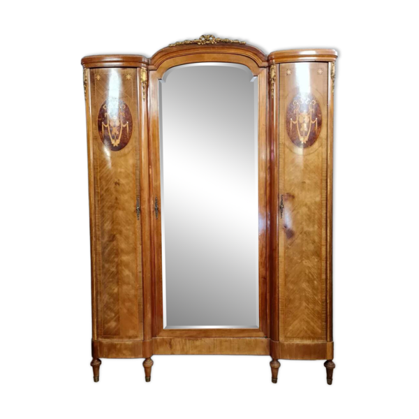 armoire style louis XVI a ressaut en marqueterie de bois précieux vers 1880 — Beyit