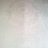 Bedspread in woven white cotton, double bed