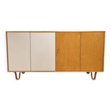 Modernist sideboard DB02 designed by Cees Braakman for UMS Pastoe 1954