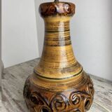 Double-light ceramic lamp base