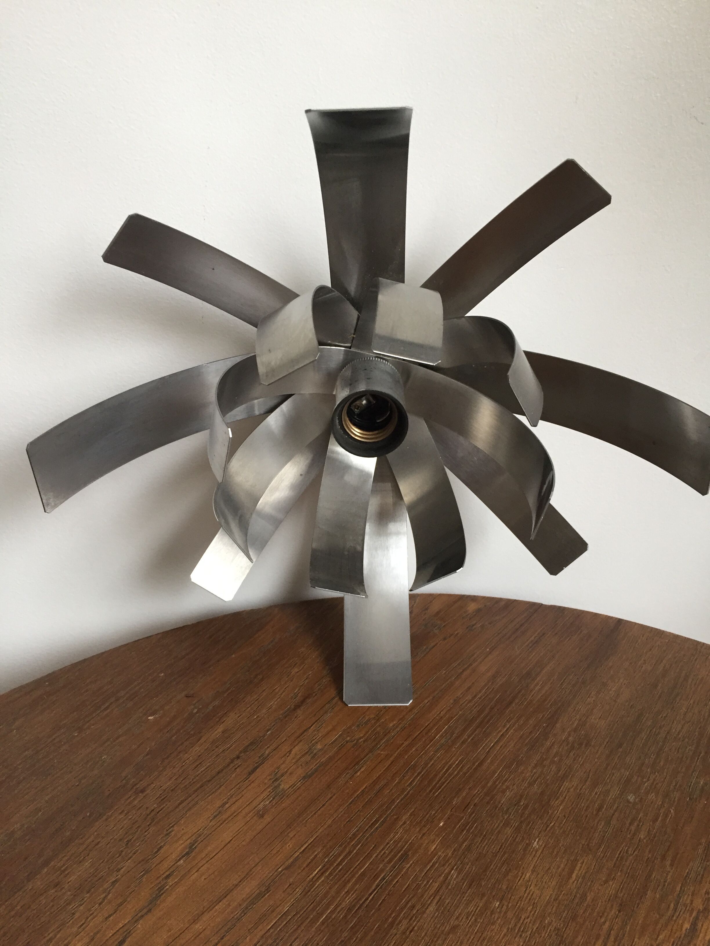 Apply steel 1970
