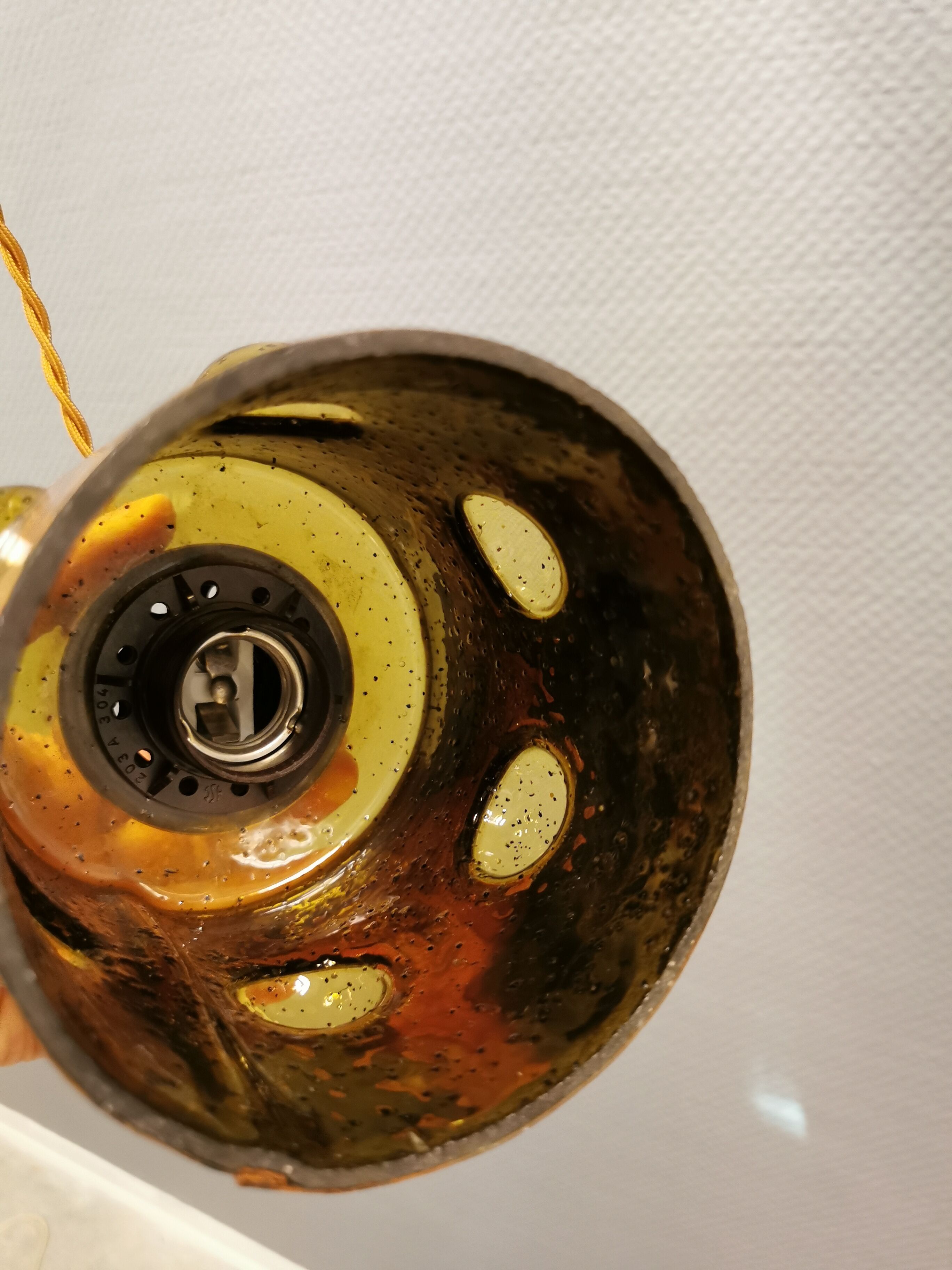 3 lamps made of copper, brass and glass.