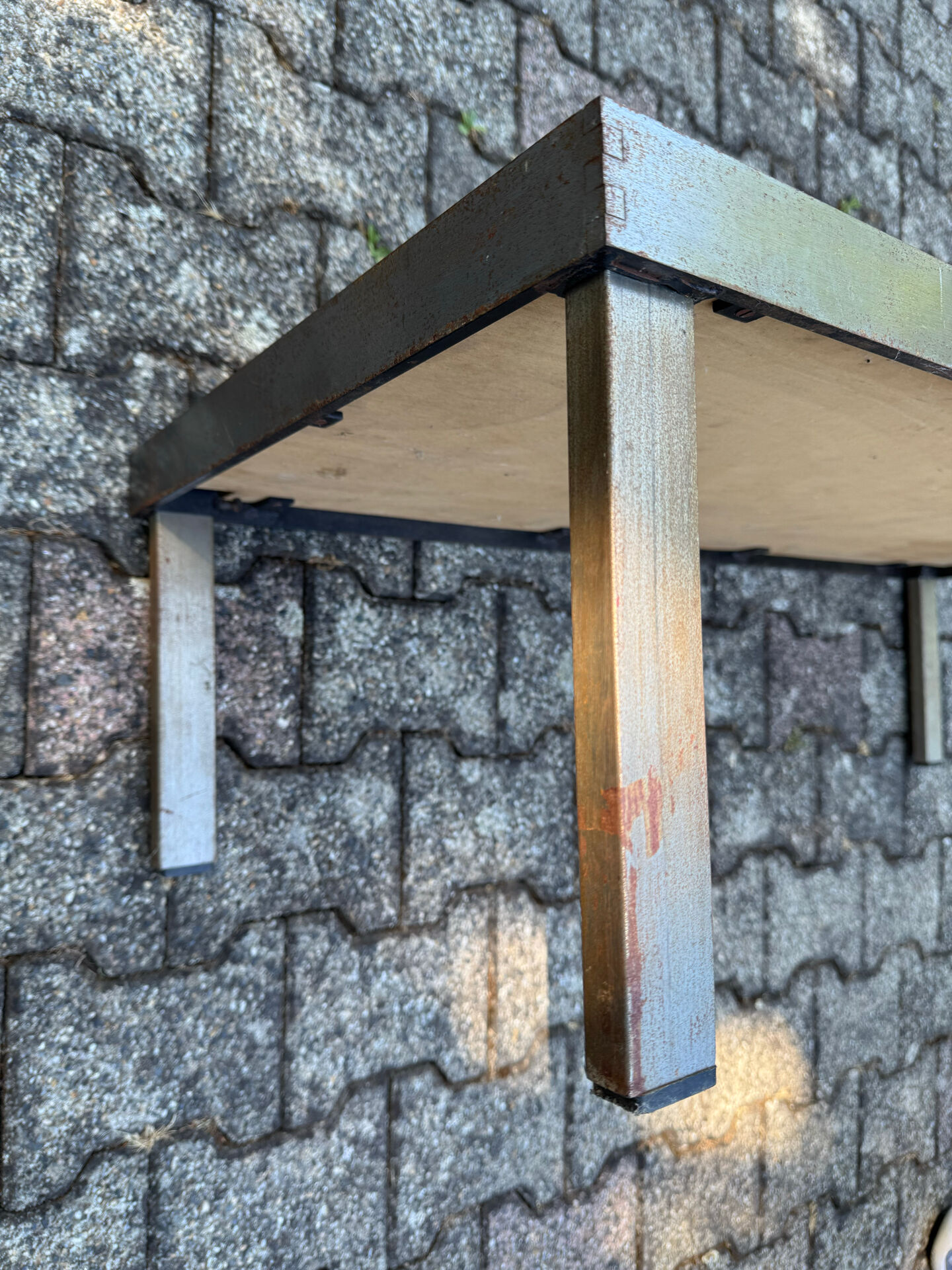 Table basse Roger Capron série « les Herbiers »