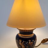 Lampe de table faïence de Gien décor Renaissance fond bleu