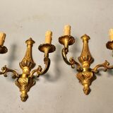 Paire d'appliques en bronze de style Louis XV