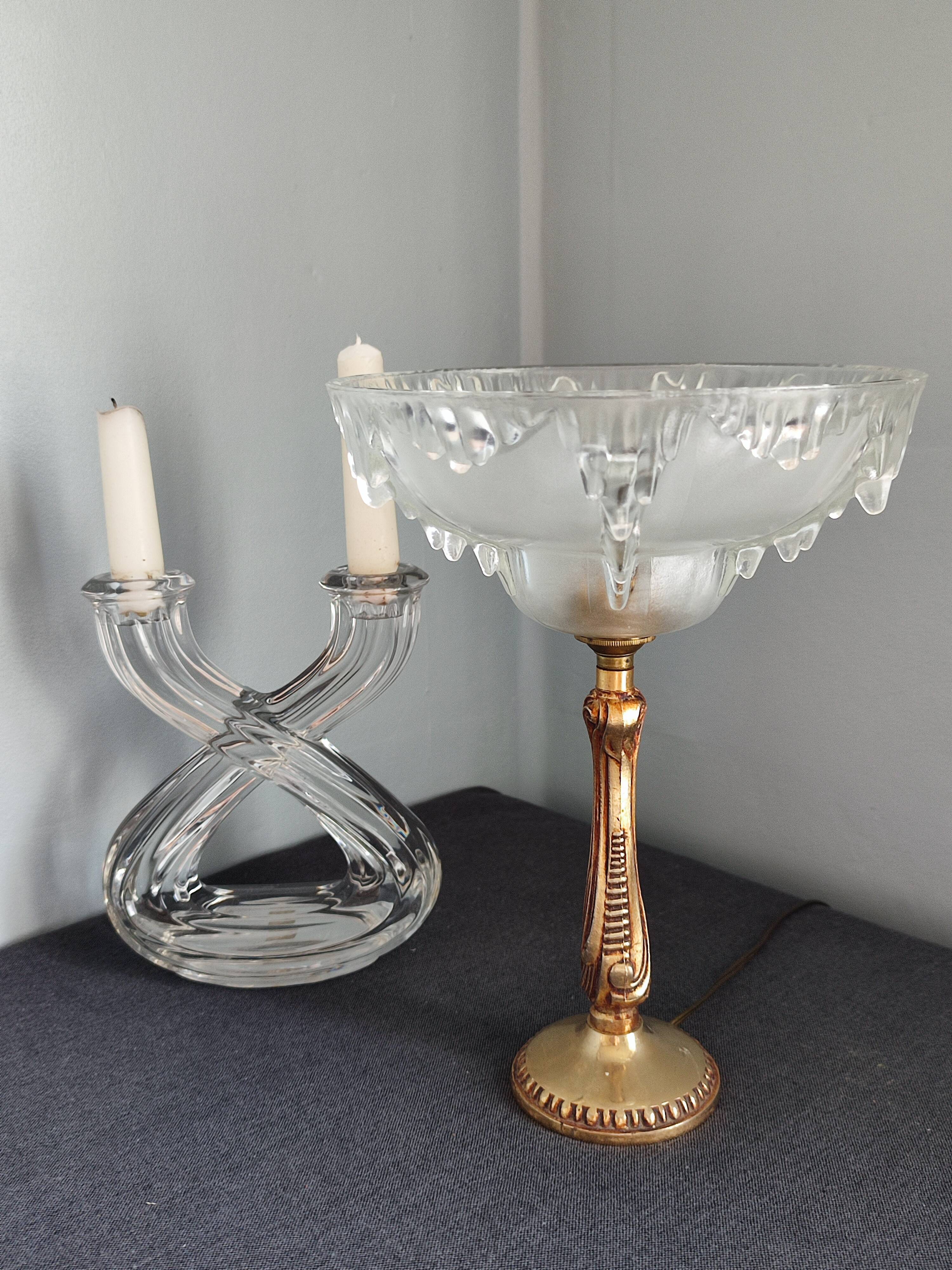 Antique table lamp in bronze and pressed glass by Ezan