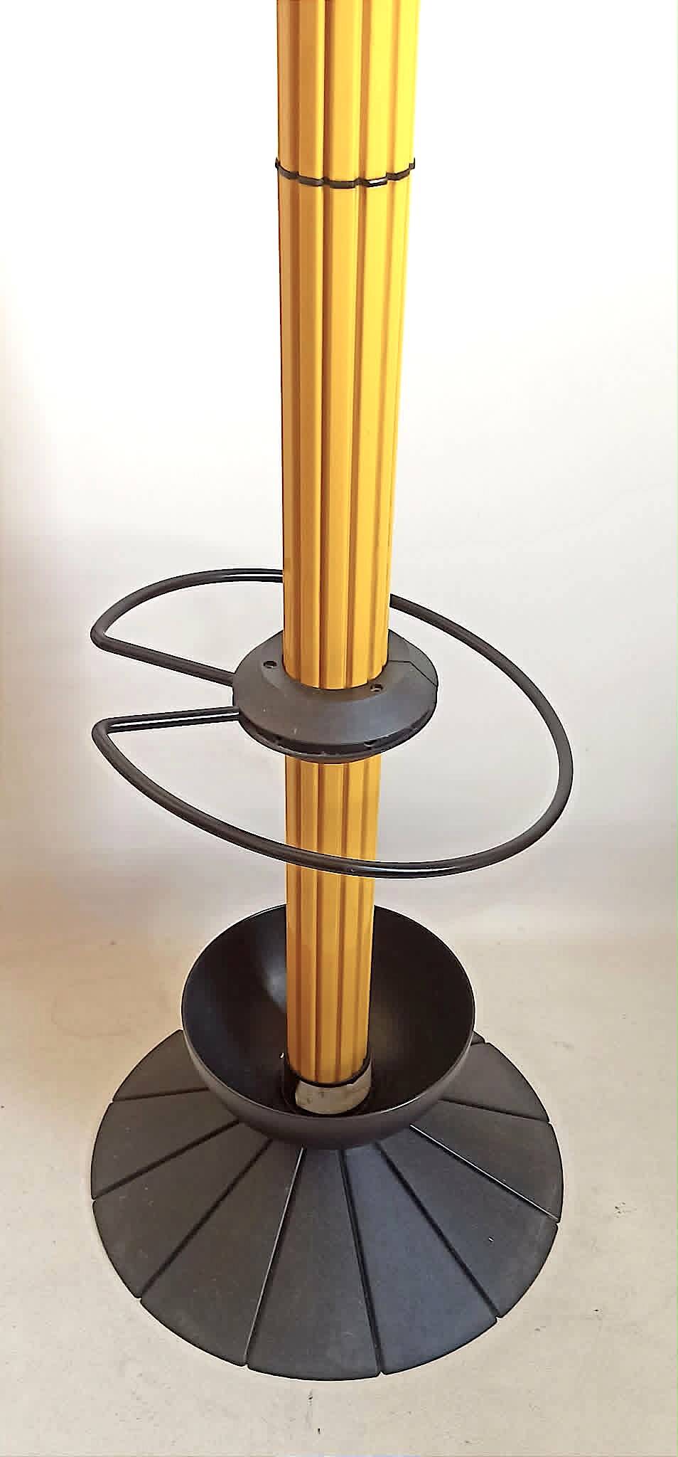 Porte manteaux Seccose Années 80 Hauteur 176,5 cm