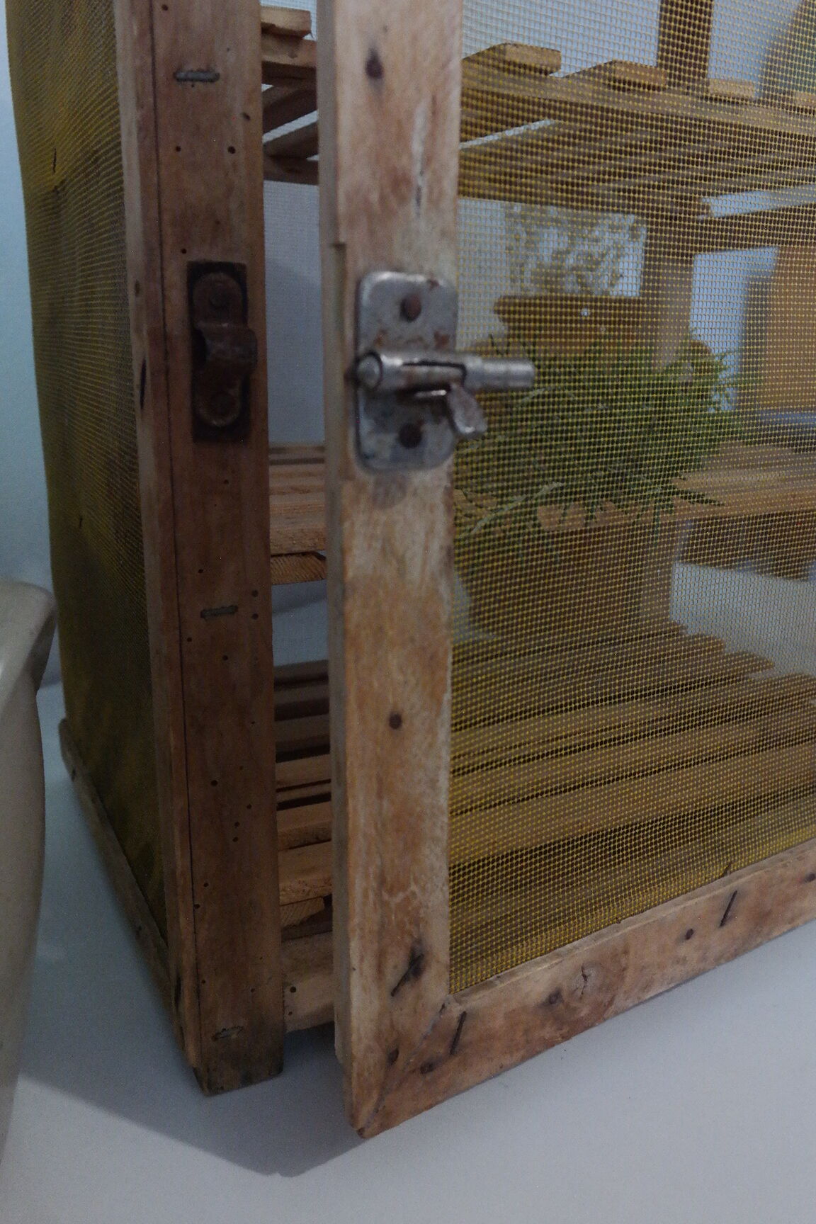 Garde manger campagnard ancien