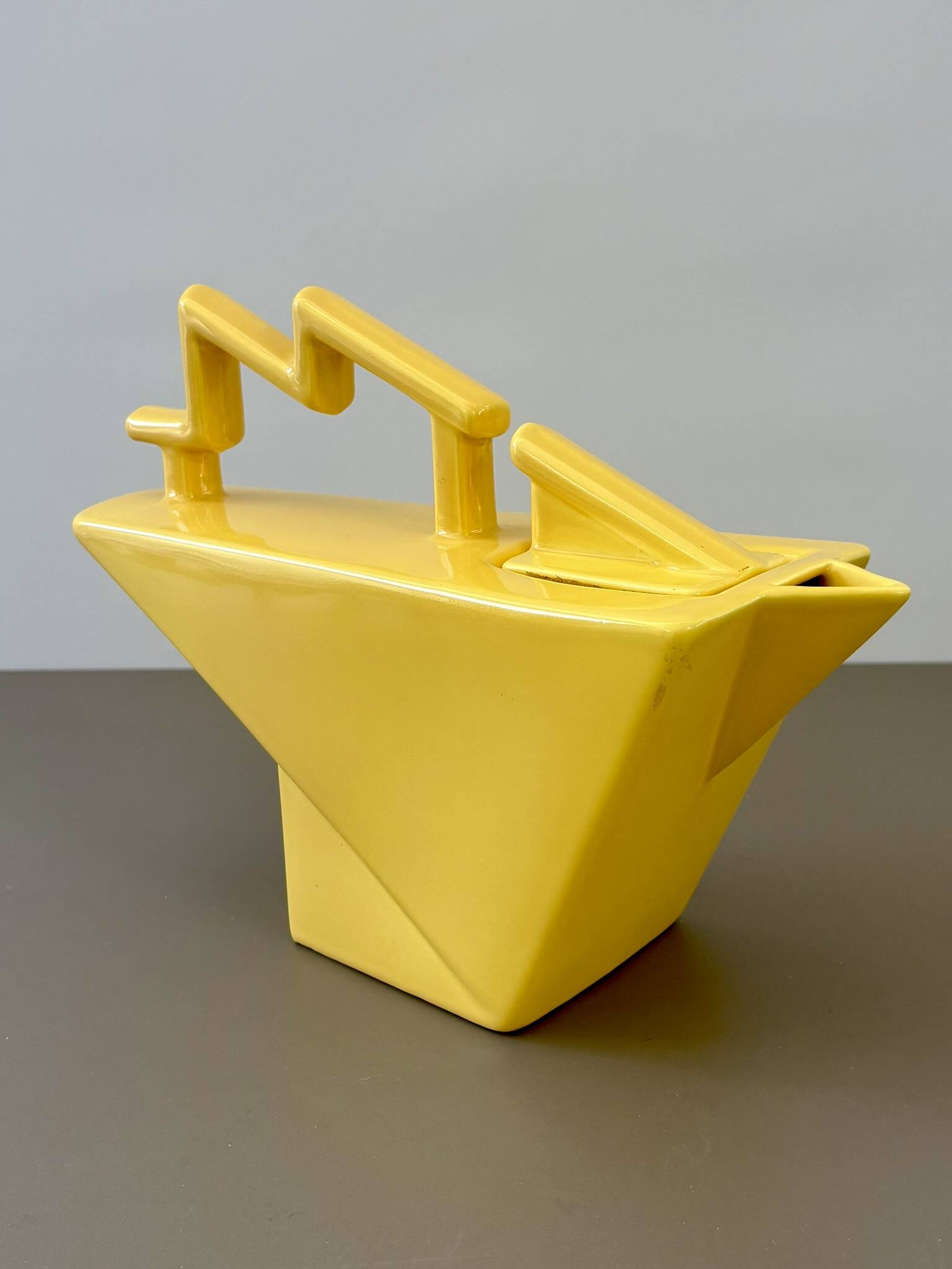 Casenove teapot