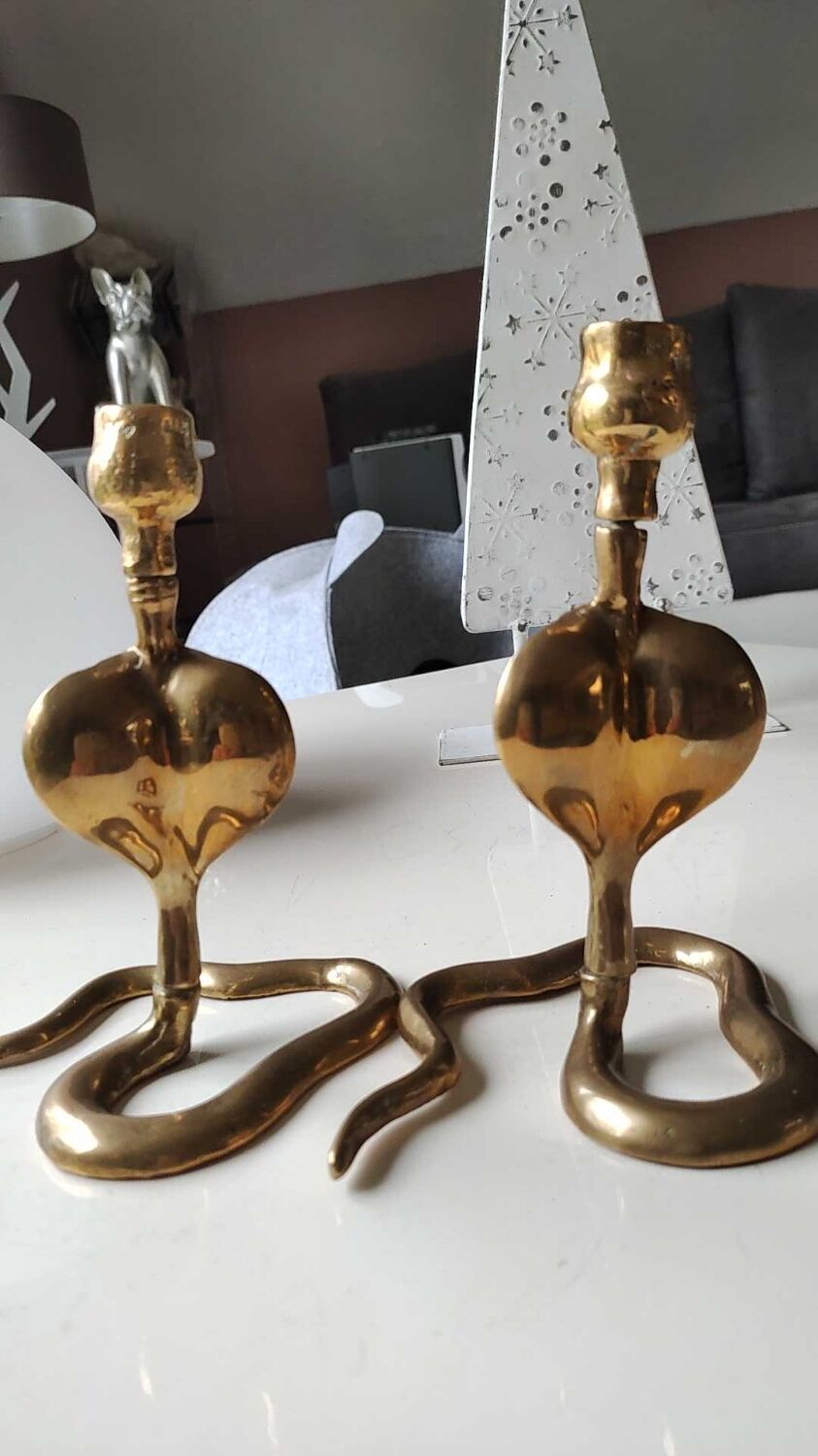 Pair of Zoomorphic candlesticks cobras, brass. Art Deco
