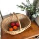 Panier en osier vintage