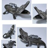 Vintage silver metal crocodile alligator lighter ashtray
