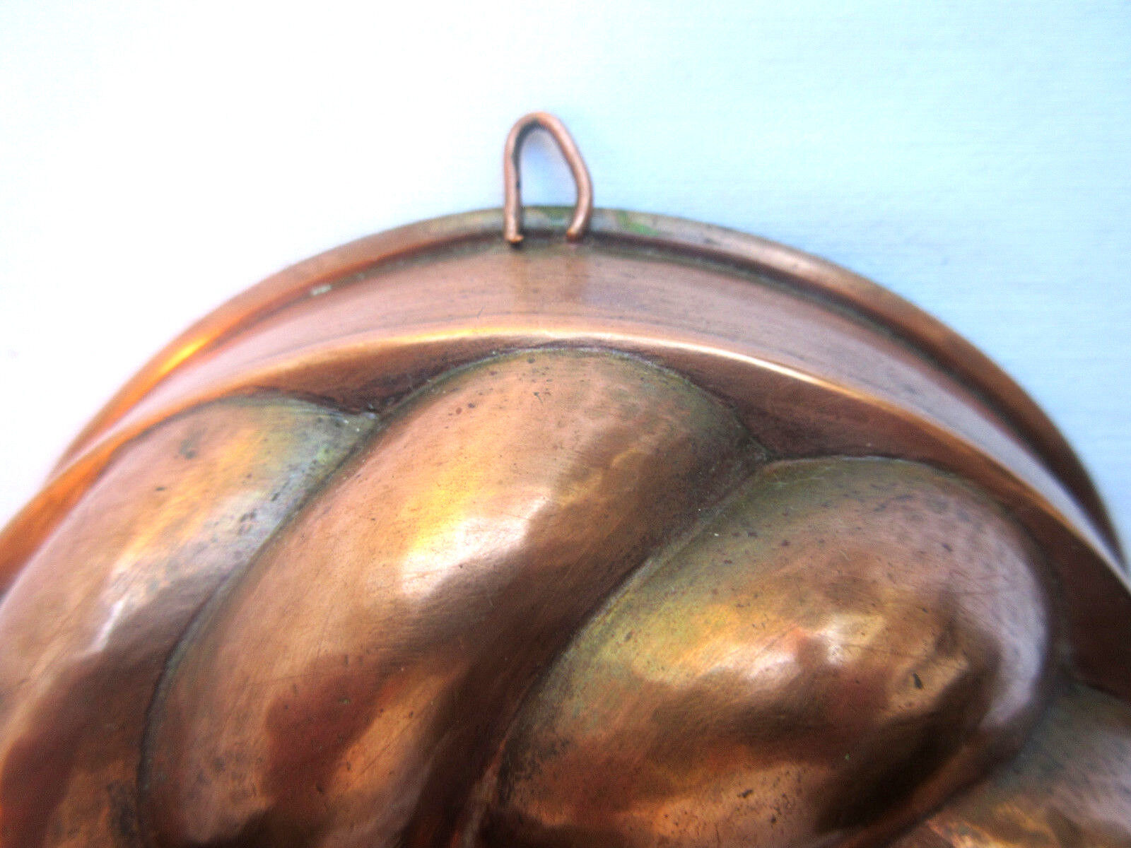 Old copper cake pan, braided crown, kitchen utensil