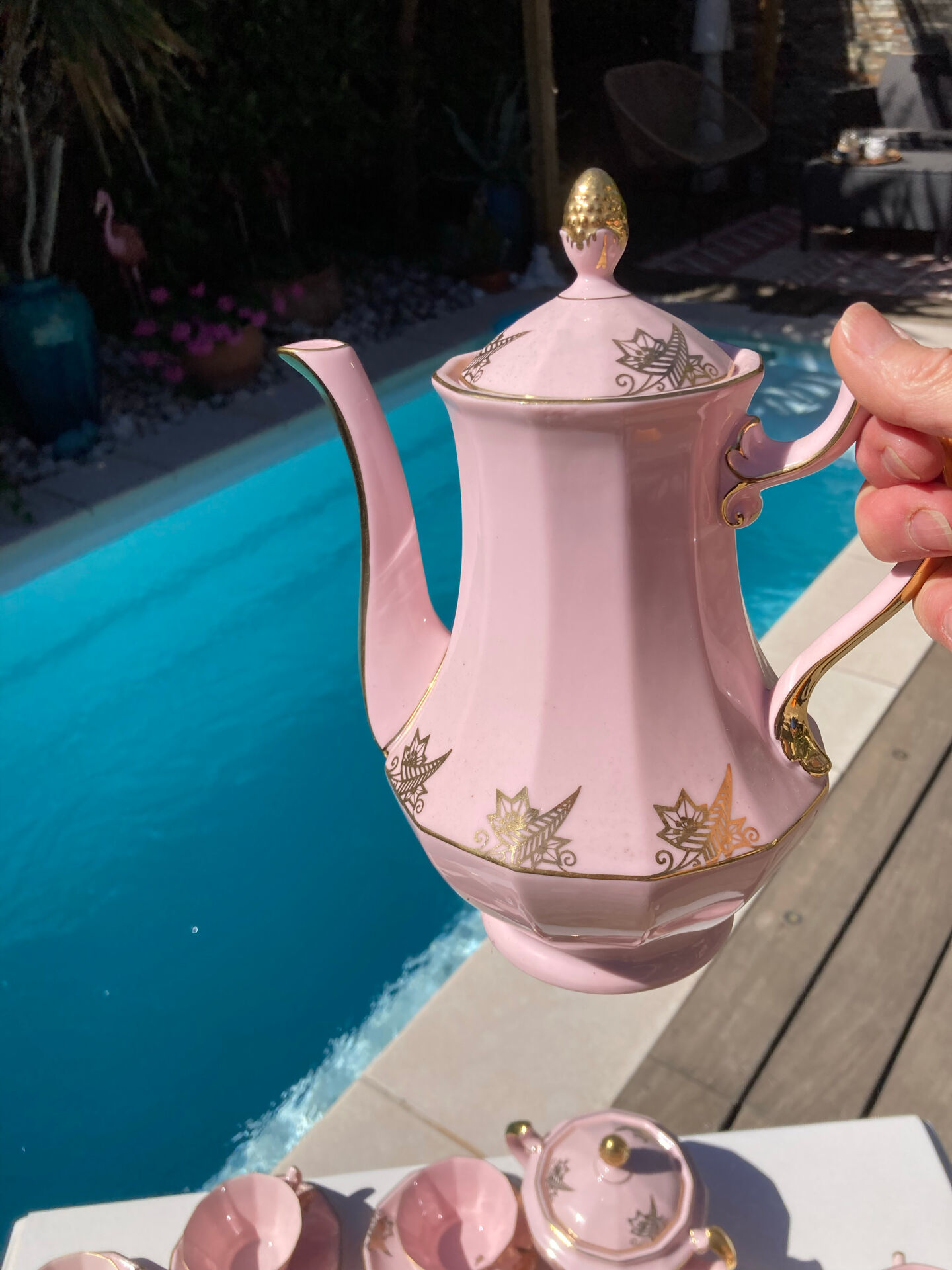 Magnificent service in art deco pastel pink porcelain.