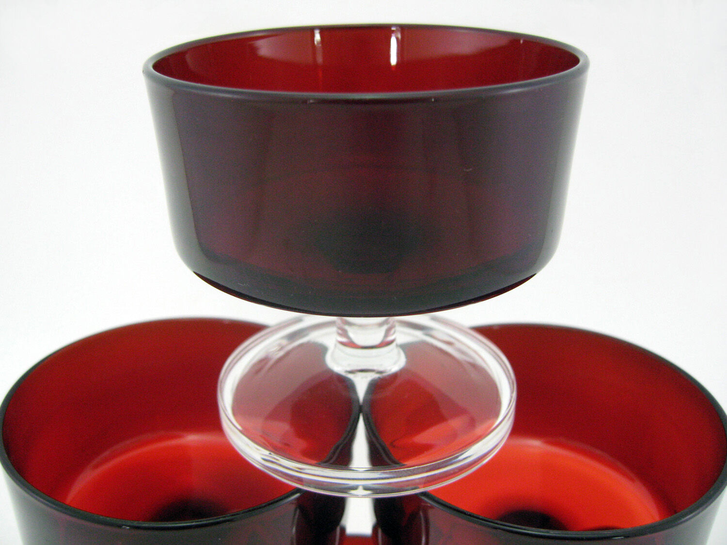 6 ruby red champagne glasses - Cavalier Luminarc France - vintage 70s