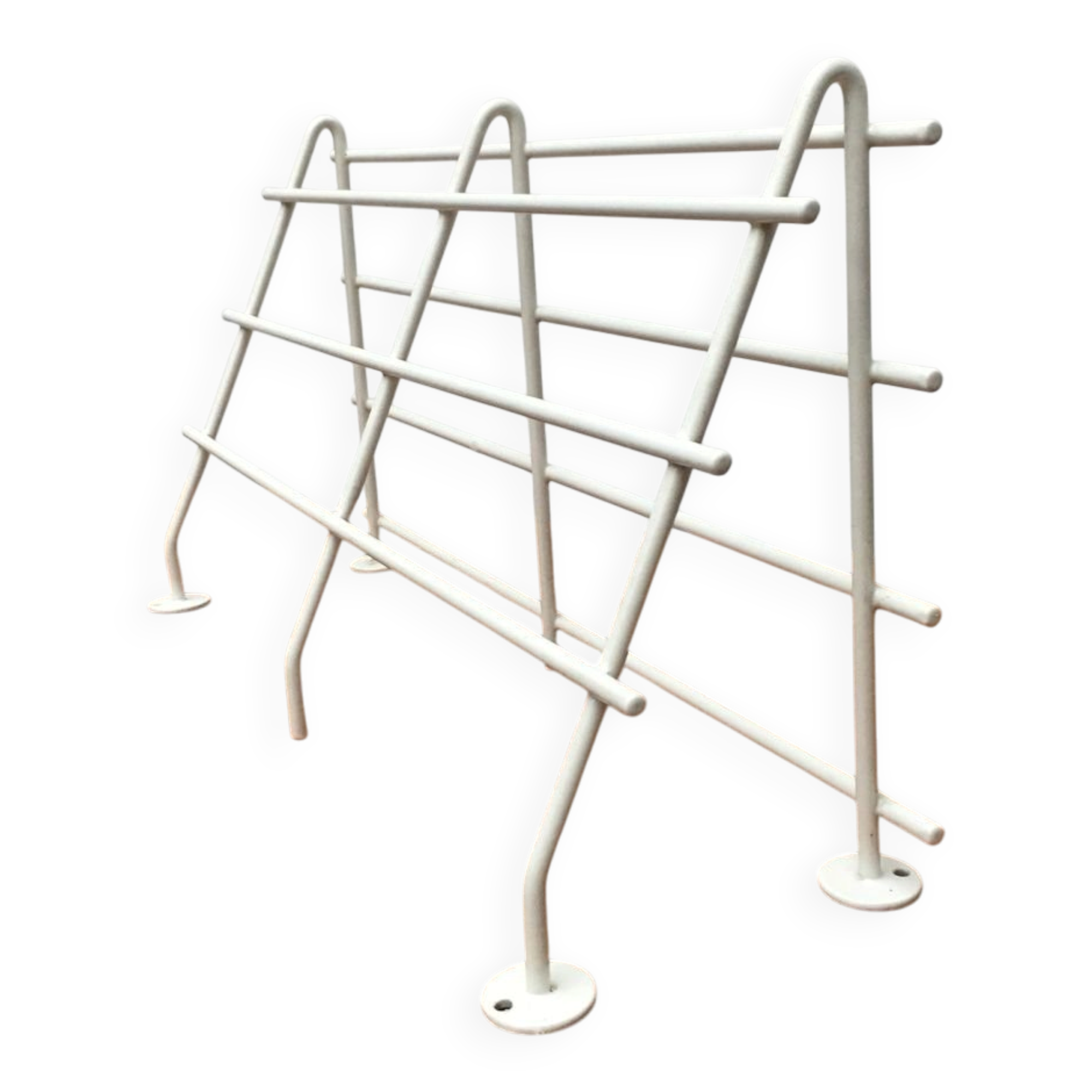 Mid-century modern minimalist metal coat rack from the 1960s.