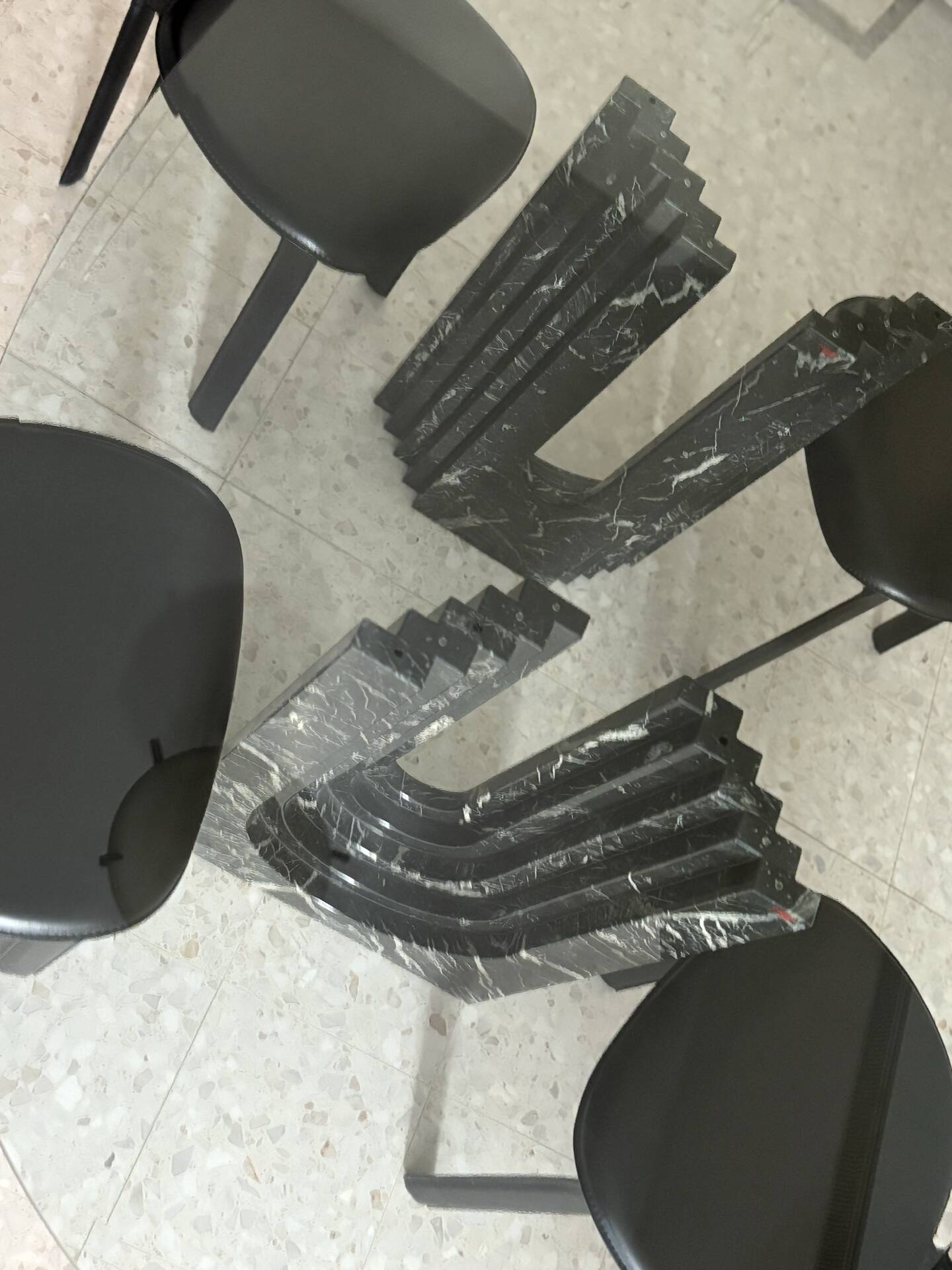 Dining table Cattelan marble with 4 chairs.