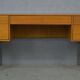 Bureau vintage du milieu du siècle