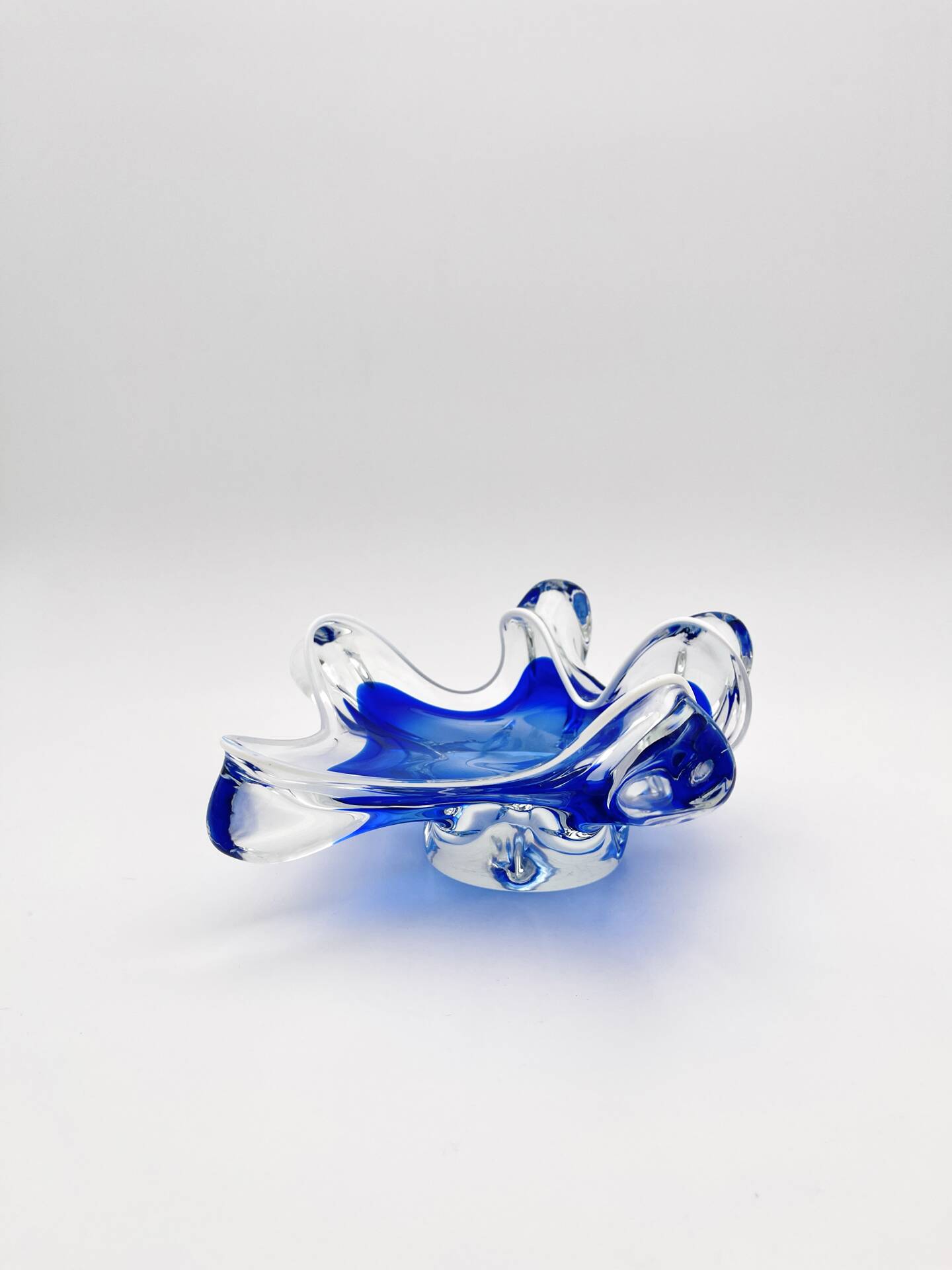 Cup Josef Hospodka Chribska Cristal Bleu Cobalt White Trim 24cm