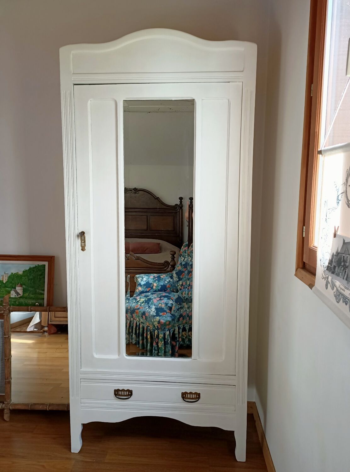 White Parisian wardrobe