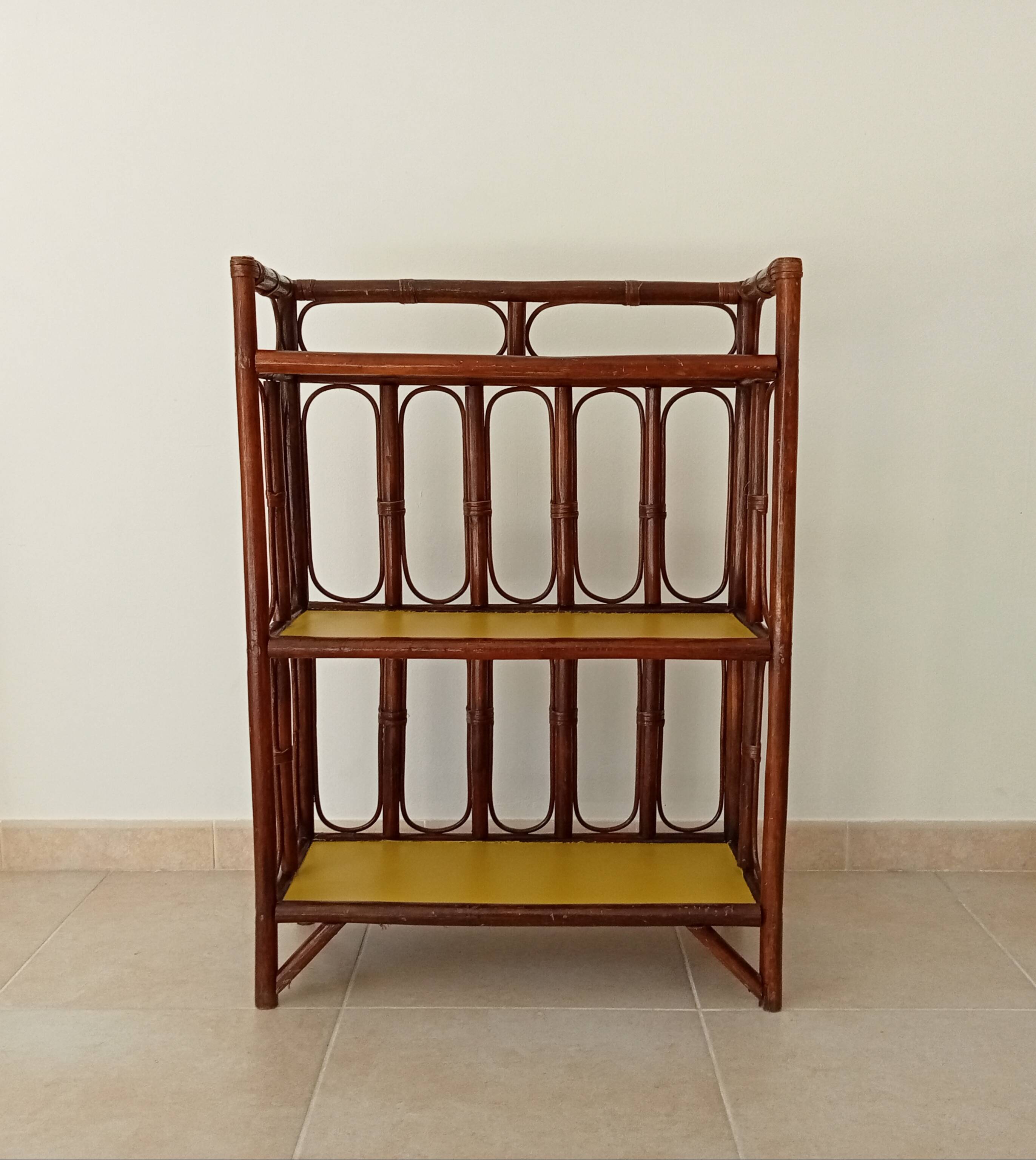 Vintage library shelf in bamboo and rattan 60s/70s