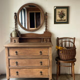 Dressing table