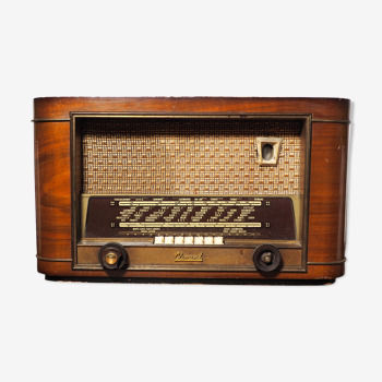 Radio Clement in wood