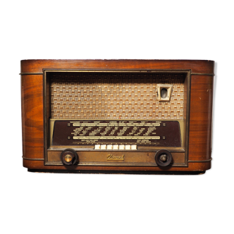 Radio Clement in wood