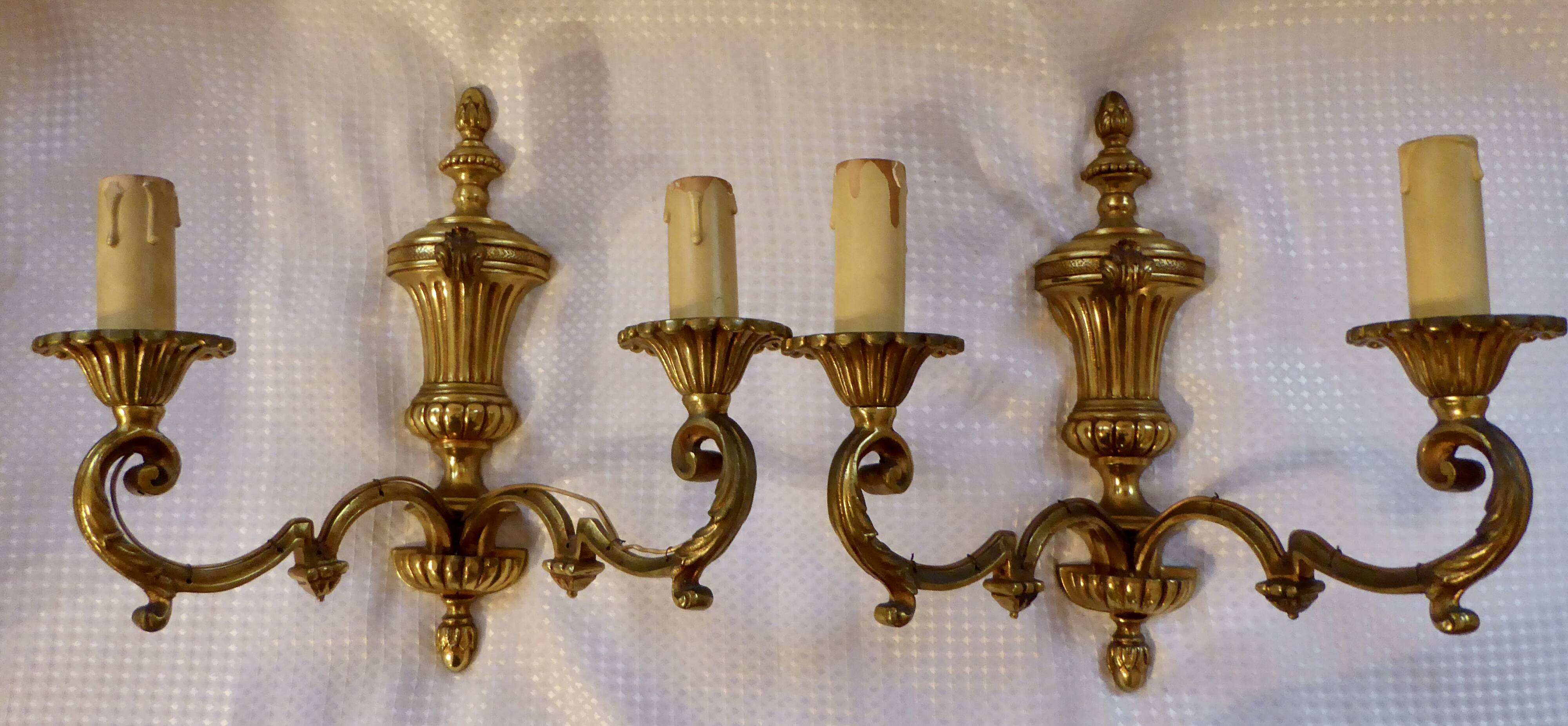 2 bronze wall lights