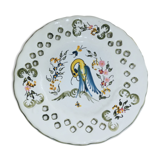 Signature plate "Moustiers decor hand"
