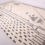 Handmade traditional carpet 250cm x 150cm Moroccan