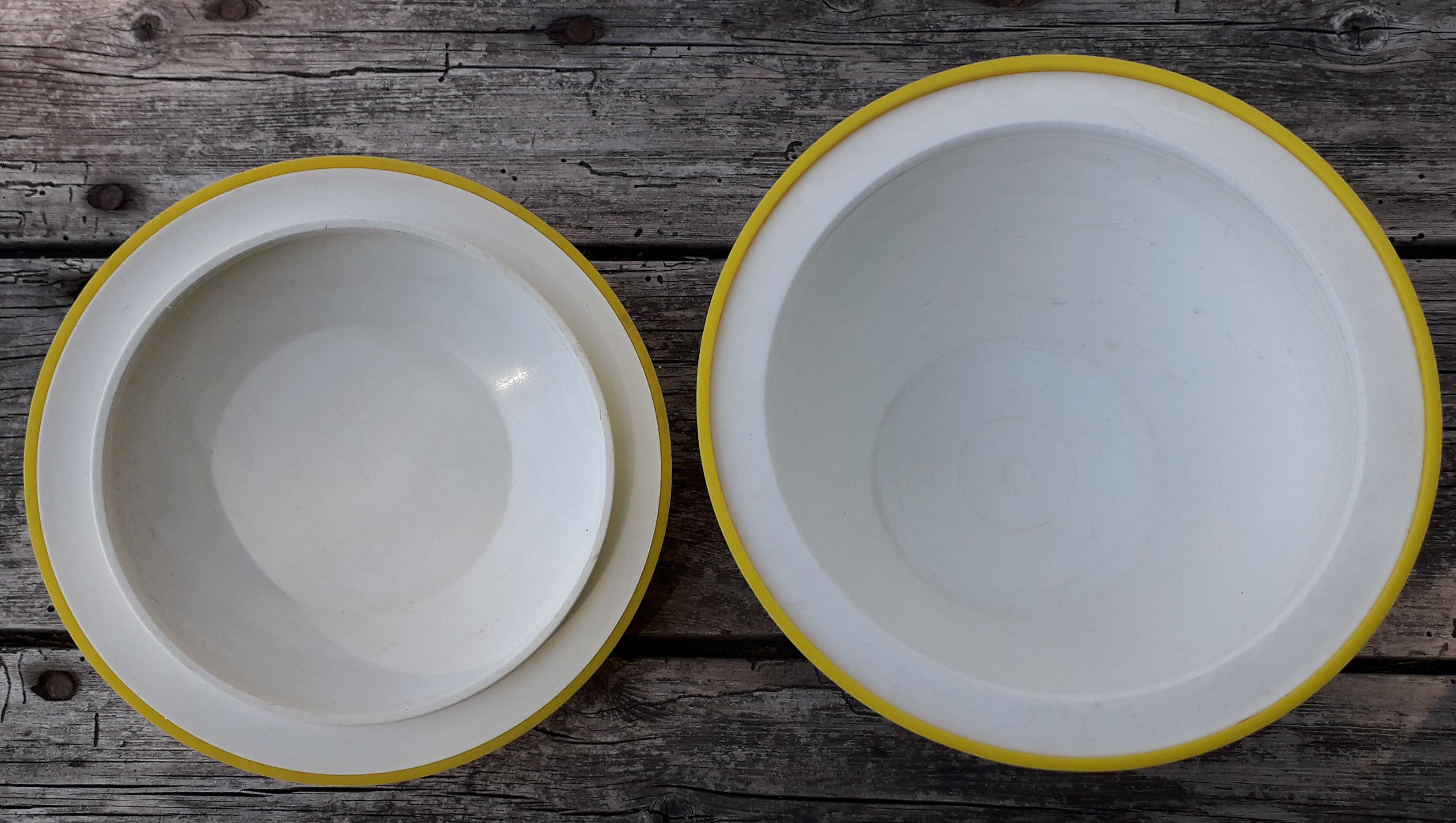 Yellow apple ice bucket