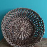 Antique basket, fruit basket or bread basket made of wicker