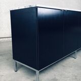 Mid-Century Modern Credenza attributed to Florence Knoll for Knoll Inc / Knoll International, 1970s