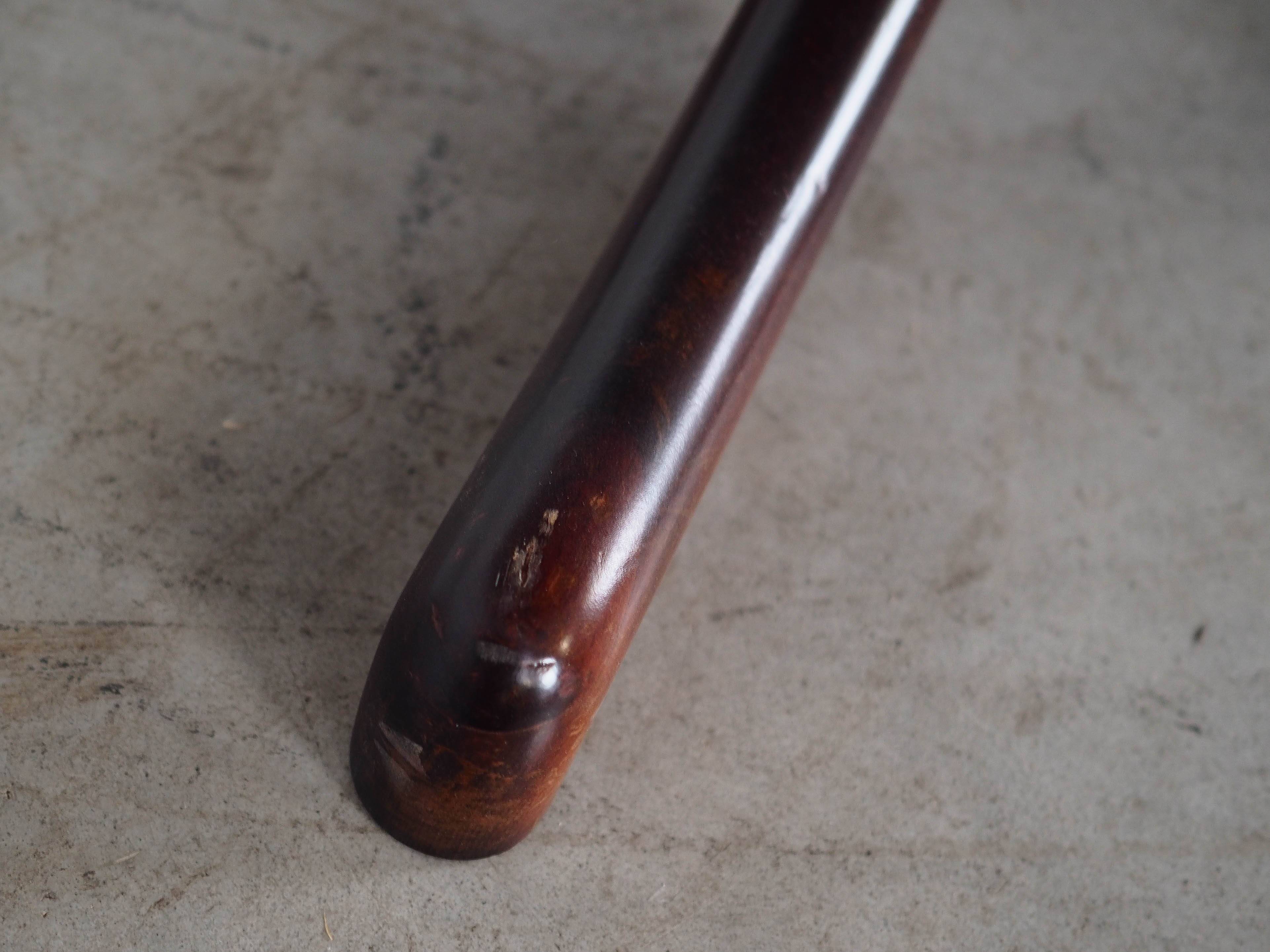 Round mahogany table, Danish design, 1970s, manufactured in Denmark