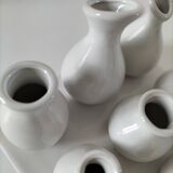 Multiple vintage white soliflore – centrepiece with 9 ceramic vases