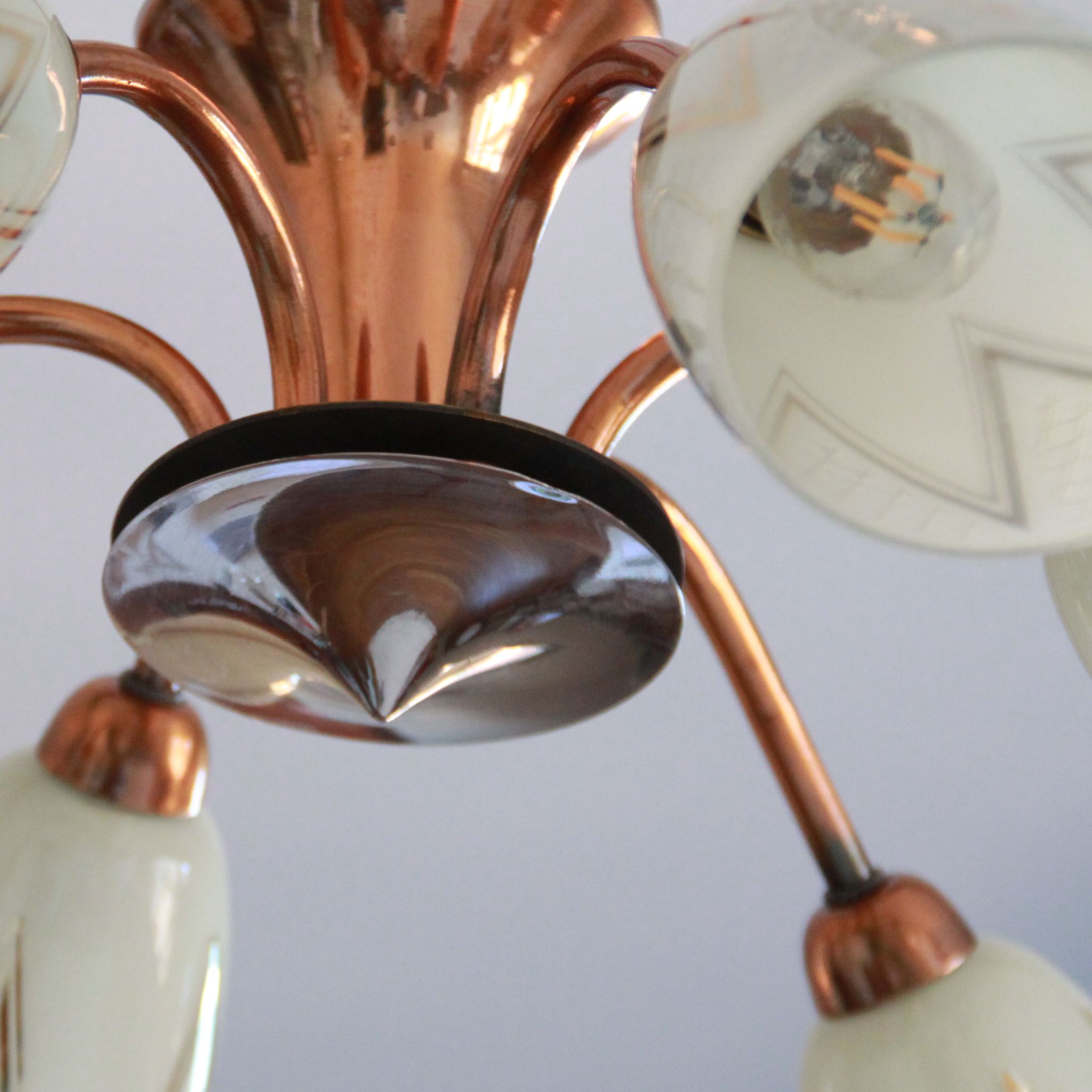 Chandelier copper tulip golden glass and white patterns 6 lights old vintage luminaire restored