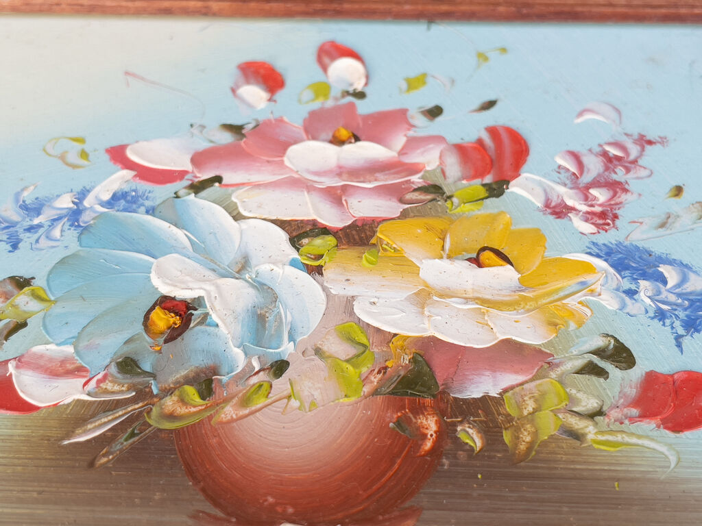 Flower-decorated painting
