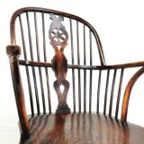 Antique 19th Century Thames Valley Wheel Back Windsor Armchair
