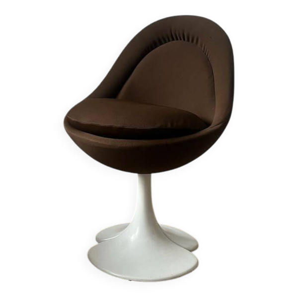 Chaise Egg, Christian Adam