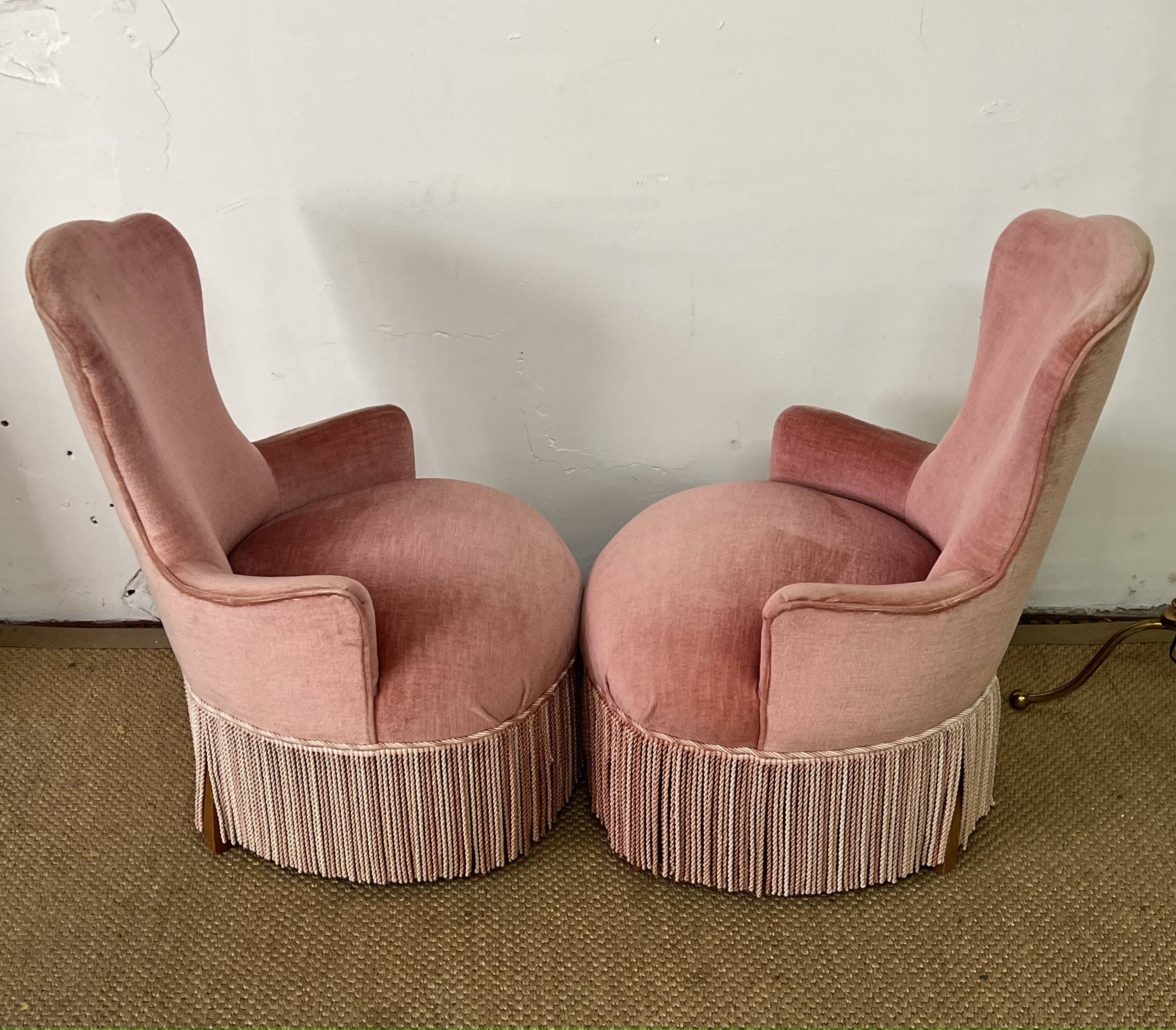 Paire de fauteuils crapaud rose poudré