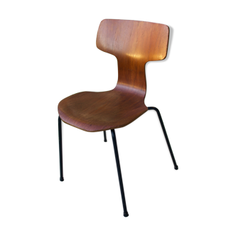 Chaise hammer d'Arne Jacobsen