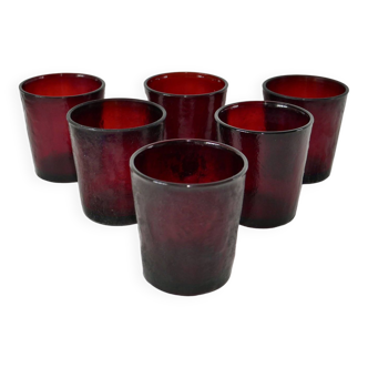 Lot de 6 verres en verre coloré bordeaux années 70