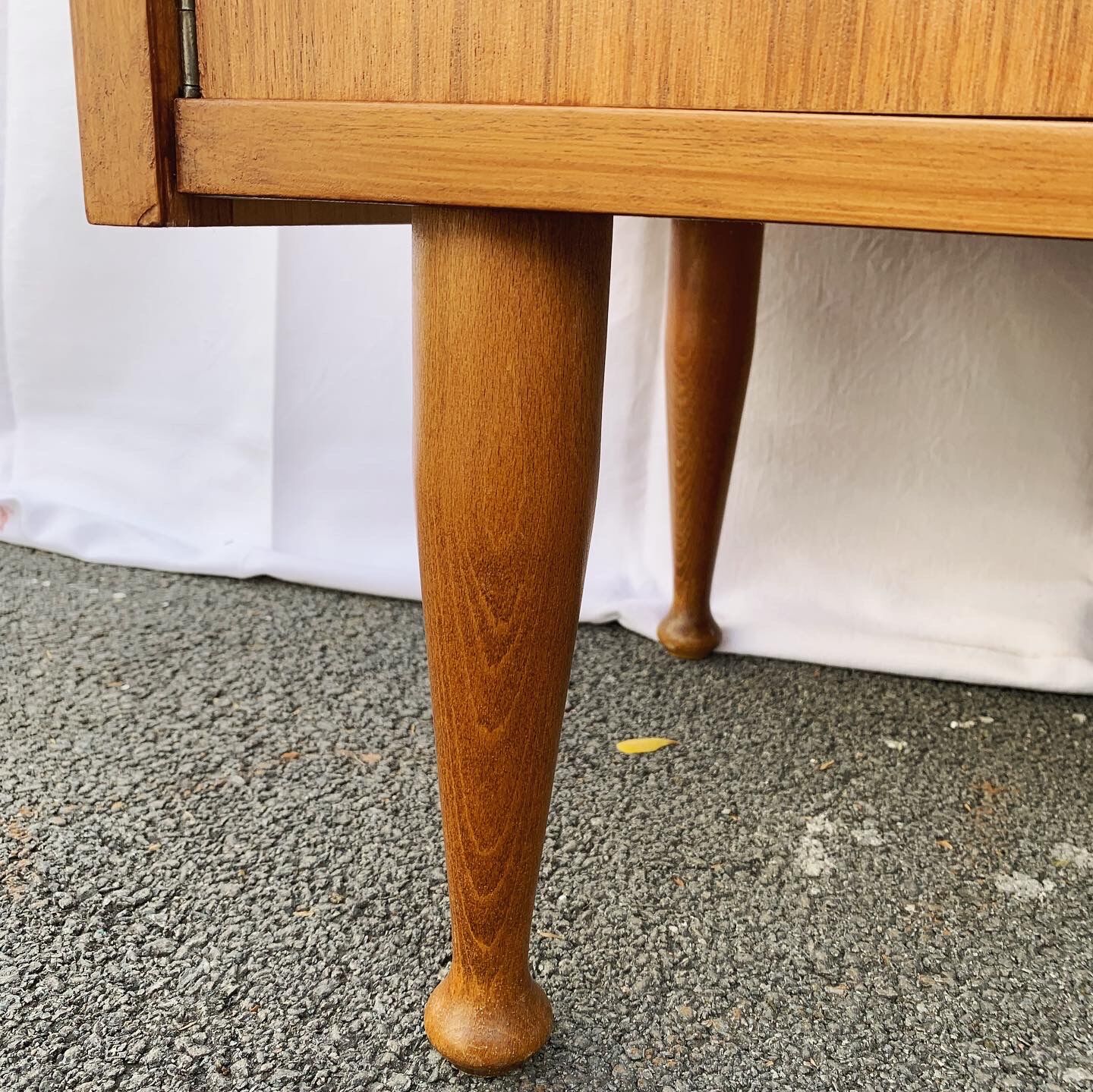Small vintage Scandinavian sideboard or chest of drawers from the 50s/60s