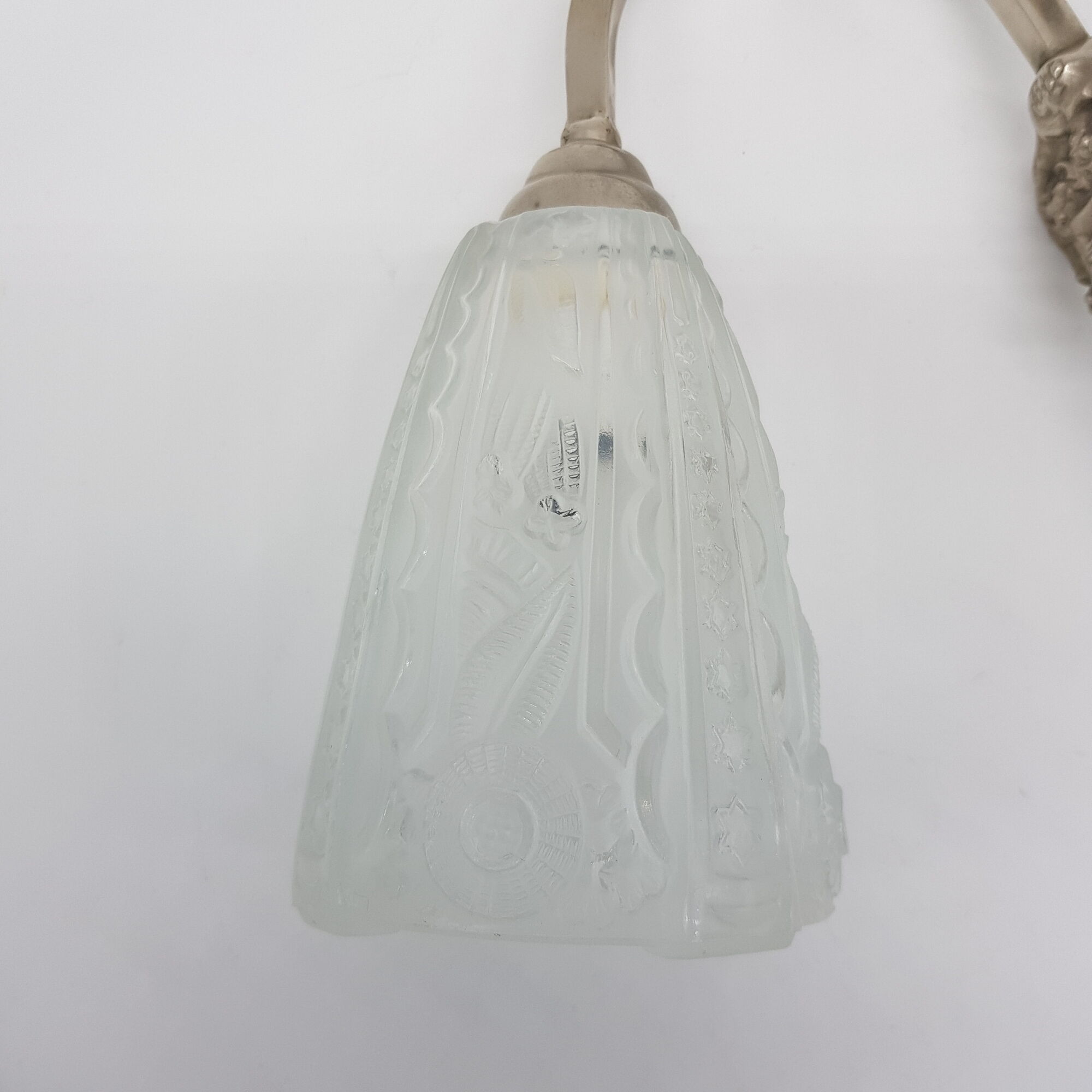 Pair of Art Deco style wall light of pressed glass